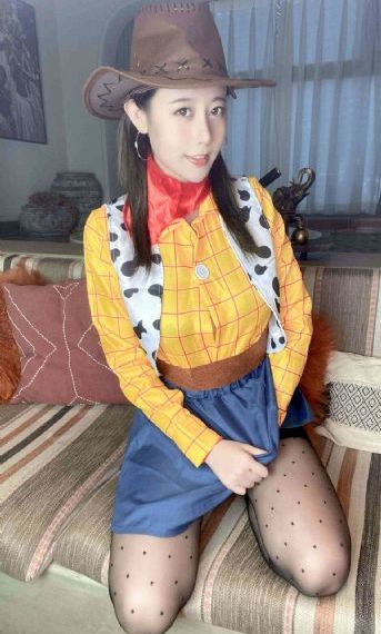卿卿雪儿_高清蓝光在线观看