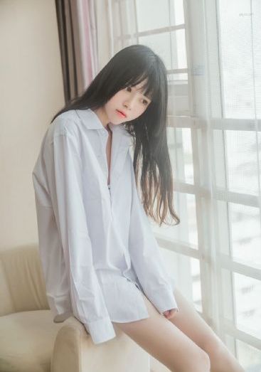 丝袜销售员_日韩电影在线