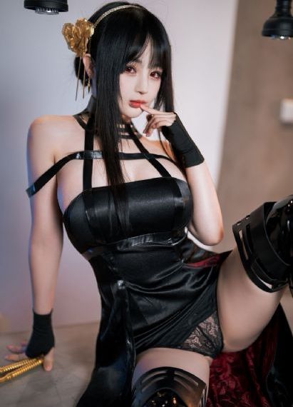 电影星辰_十万网红美女美酱